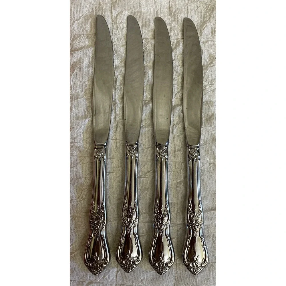 Oneida Stainless Kennett Square Distinction Deluxe HH 4 Dinner Knives